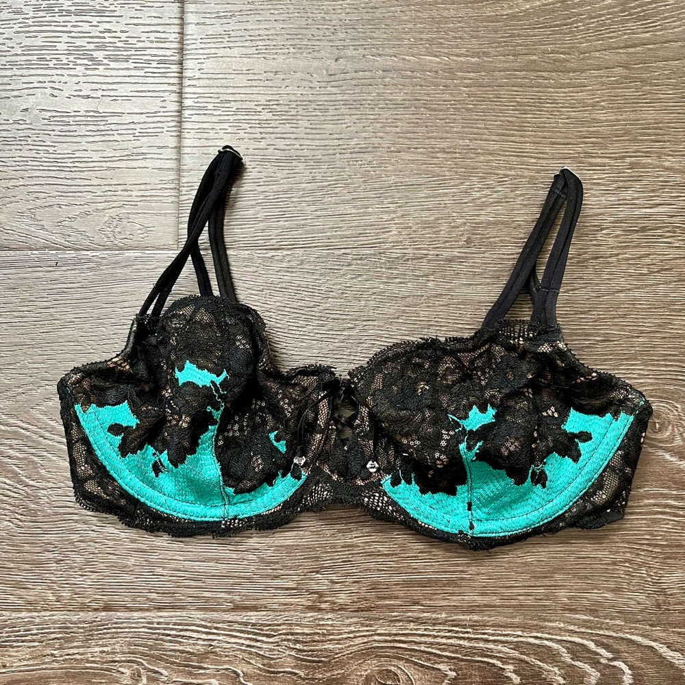 Victorias Secret black and turquoise lace bra